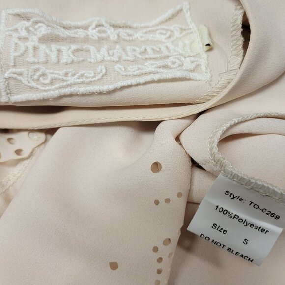 CREAM colored  Laser Cut Tiered Blouse Top Size S- NEW - Picture 11 of 11